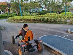 -季高兔窝窝亲子园(上海薰衣草公园店)