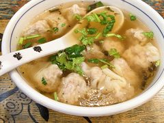 -老谢野馄饨(延安路店)