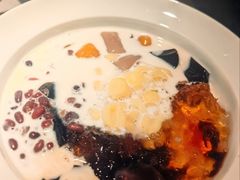-RUXU入续糖水铺与包(卓悦中心店)
