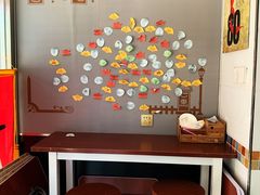 用餐区-致童年熟梨糕刨冰炒酸奶