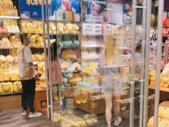 -宝龙城(杭州滨江店)