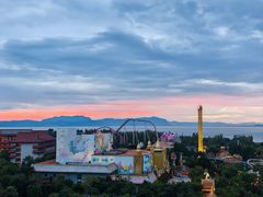 -七彩云南欢乐世界