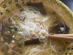 -李记小小吃·江油肥肠(涪江路店)