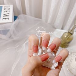 -SixOne六一日式美甲美睫