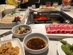 -海底捞火锅(长宁路龙之梦店)
