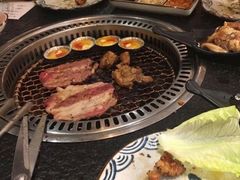 -炙忧烤肉屋(中国铁建广场店)