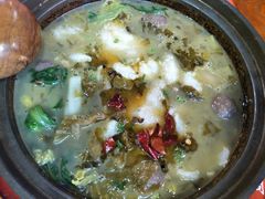 -周鱼小馆石锅酸菜鱼(活力汇店)