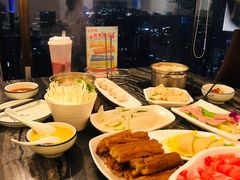 -云中捞高空旋转餐厅(商茂世纪广场店)