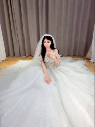 -柏拉图婚纱馆