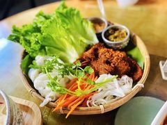菜包牛肉-啰啰冰屋(景洪总店)