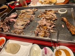 蒙古烤全羊-九十九顶毡房(阜石路店)