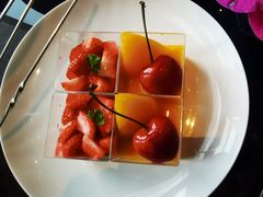 -唐拉雅秀酒店-西锦汇空中BBQ·思创餐厅