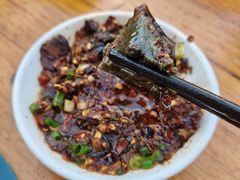 -苗侗地道红酸.酸汤鱼·酸汤牛肉