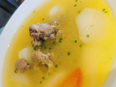 -有红鸡毛店·川菜(建设路店)