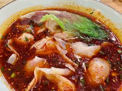 -全牛匠·乐山跷脚牛肉(新中关店)