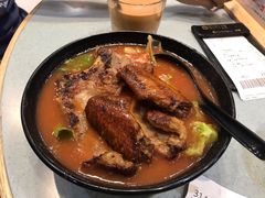 番茄浓汤鸡翅猪扒通粉-华嫂冰室(尖沙咀店)