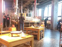 大堂-么肆烤肉·中式自助·烤肉大排档(街道口季佳PAI店)