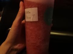 满杯莓果果-新の茶·鲜果制茶(小梅大街店)