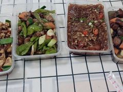 -嘉丰湘菜馆(芳群园店)