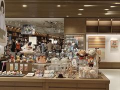-茑屋书店(天目里店)