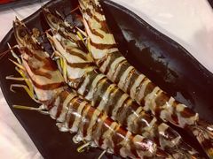 花竹虾-鲜入围煮花胶鸡海鲜火锅