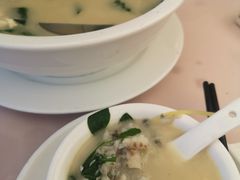 -美人鱼悬崖海景餐厅(鹿嘴山庄店)