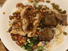 -牛八宝桂林米粉(八里庄店)