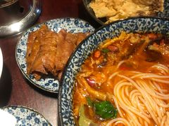 -粉家柳州螺蛳粉(杨宅路店)
