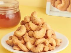 蜂蜜腰果-瑞幸咖啡(江南万达三层店)