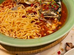 剁椒鱼头-弄堂里(西溪龙湖天街店)
