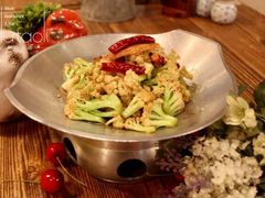 -胡桃里音乐酒馆(白云五号T5 MALL店)