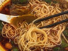 -程胖娃重庆小面(嘉禾金铂店)