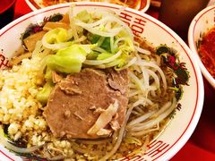 二郎系拉面-拉面莊夢語＆中华料理八椿