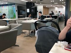 -上海宝宁宝马4S店