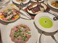 -Mogul Eatery·大亨餐酒馆