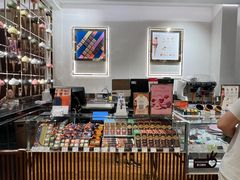 -VENCHI 闻绮(上海佛罗伦萨小镇店)