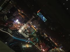 -云顶旋转自助景观餐厅