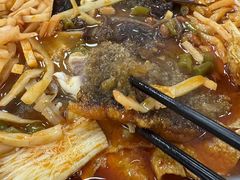 -在巷子里的烤肉店·螺蛳粉烤鱼·牛蛙(和美城店)