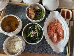 -安雅国际月子会所(拱北森宇富通店)