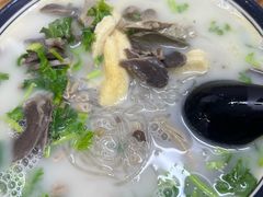 -鸭小妹鸭血粉丝(老门东店)