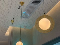 大堂-喜茶(广州中山六路店)