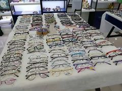 -三叶眼镜城·好视力眼镜店