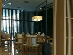 -鱼鲜饭香·招牌汽锅剁椒鱼头王