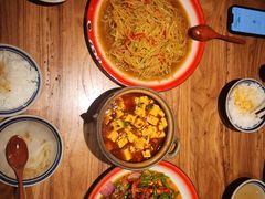 -泥糊破店小酒馆·团建聚餐(南京西路店)