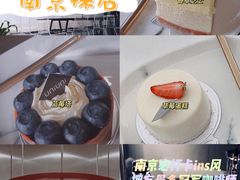 -UNI UNI(环亚凯瑟琳店)