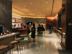 -星巴克臻选(南京艾尚天地店)