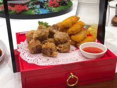 香酥虾卷拼五香卷-荣誉国宴楼(美食城店)