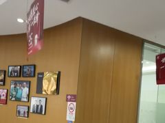 -雅悦齿科(顾村公园店)