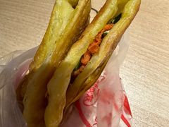 葱油蛋饼-老客满蛋饼(双塔市集店)