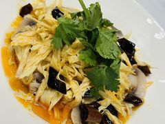 腐竹炝蘑菇-新吉士·上海菜(浦东LCM置汇旭辉店)